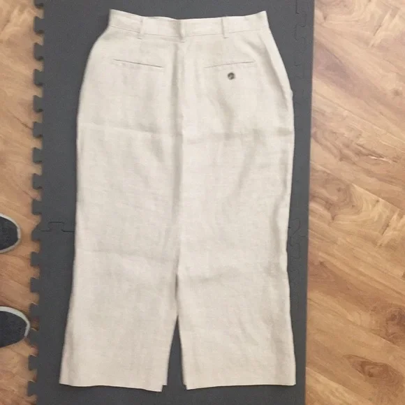 Linen Skirt - Picture 2 of 3